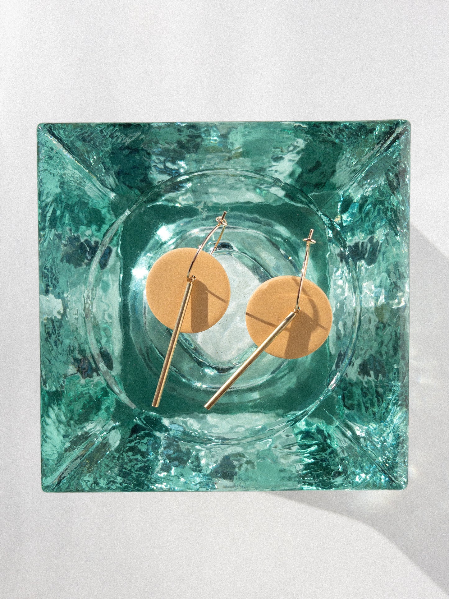 SHEILD HOOP