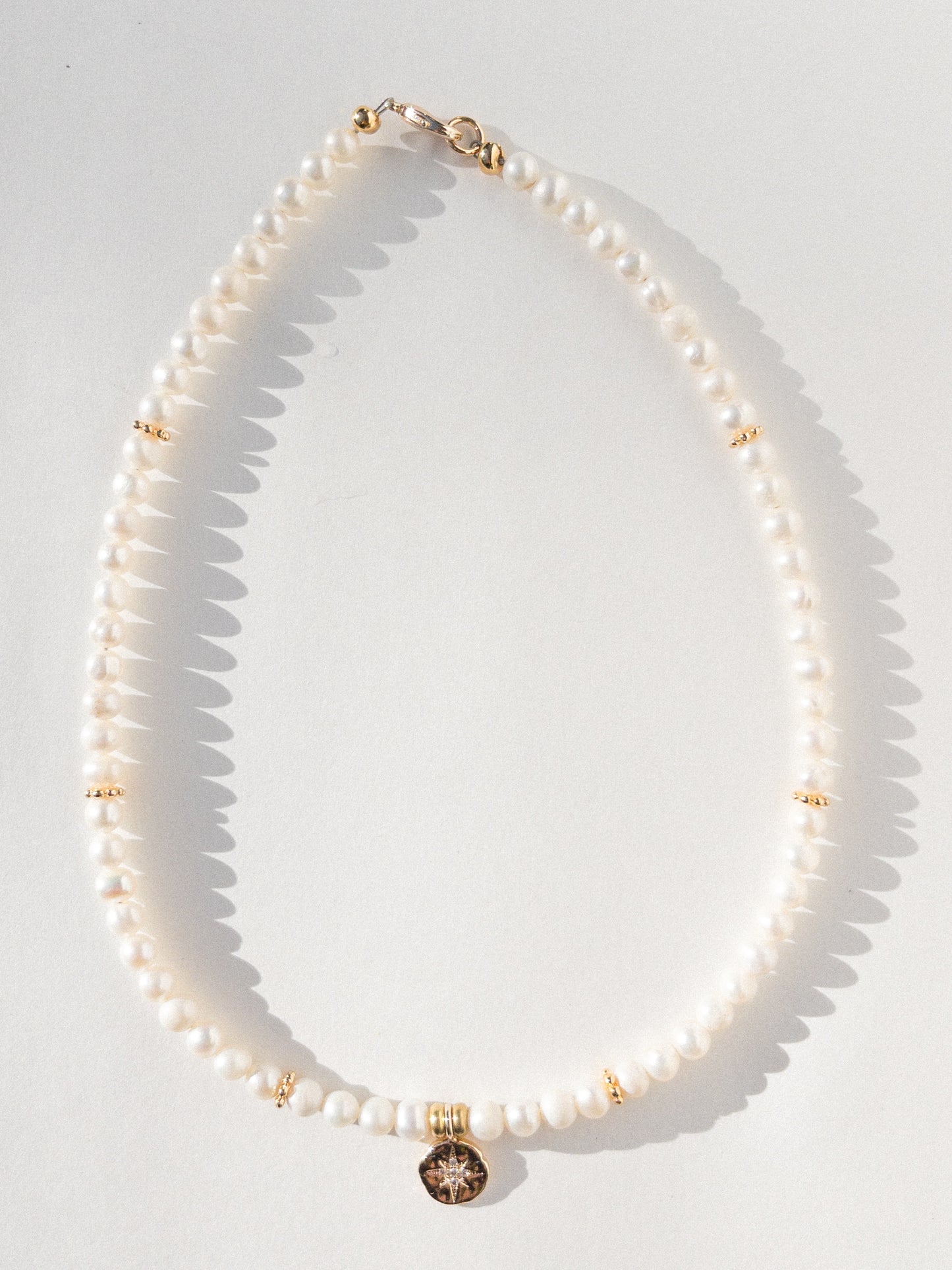 PENDANT PEARL NECKLACE