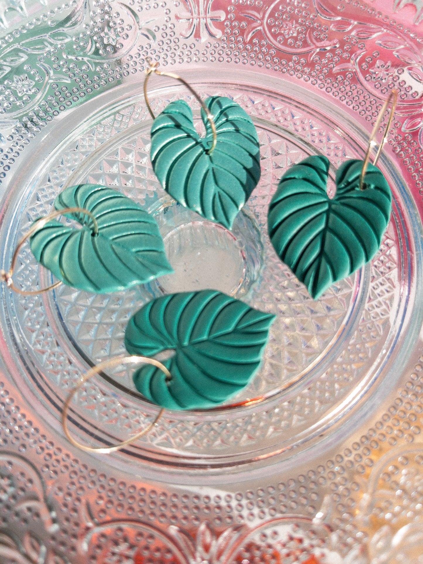 LEAF HOOP
