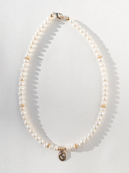 PENDANT PEARL NECKLACE
